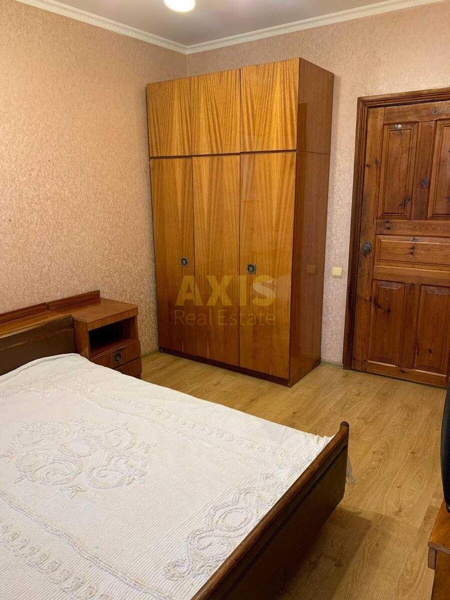 2k apartment vul. Ljatoshyns'kogo 85