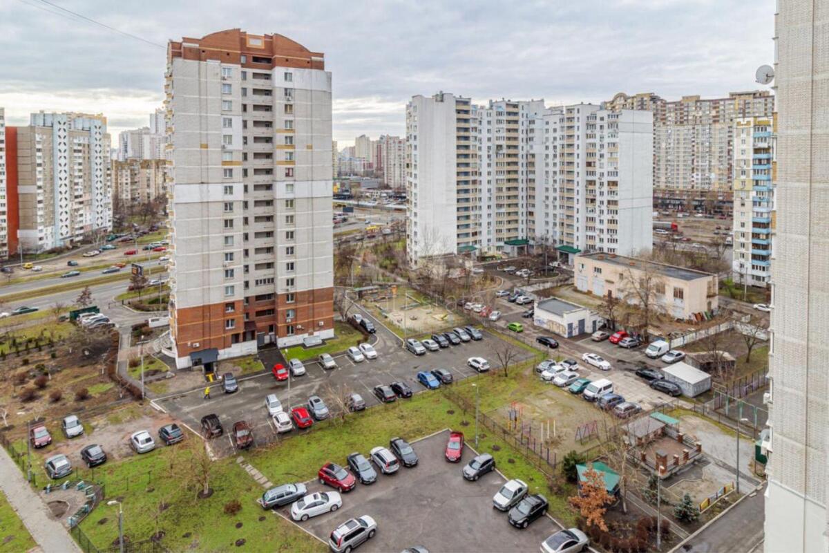 3k apartment vul. Ahmatovoi' Anny 16В5800614