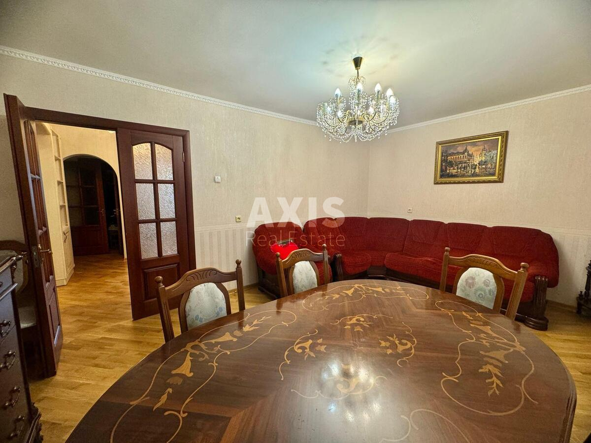 4k apartment vul. Bogatyrs'ka 6/1531594