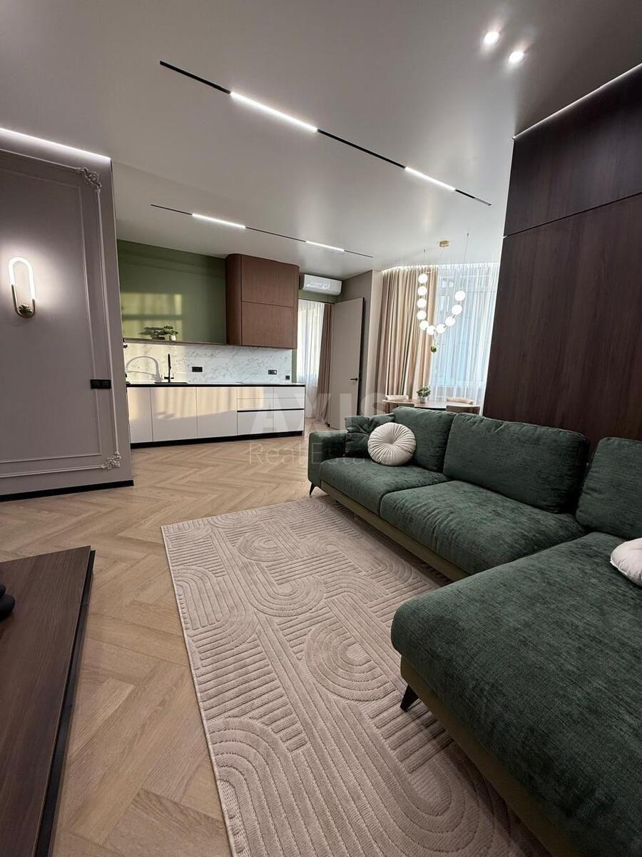 2k apartment vul. Dragomyrova Myhajla 4А584620