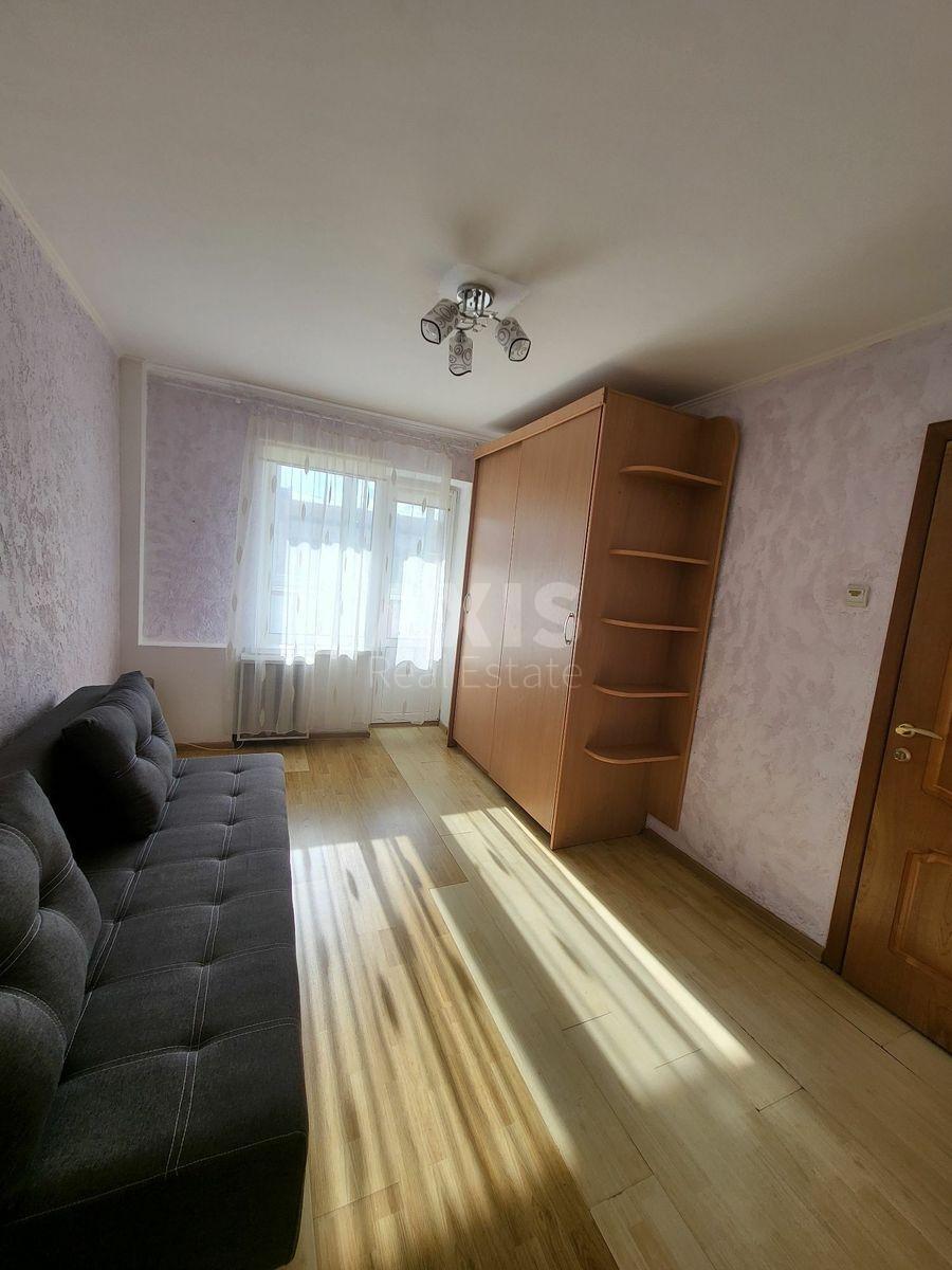 1k apartment vul. Chervonozavods'ka 2/132