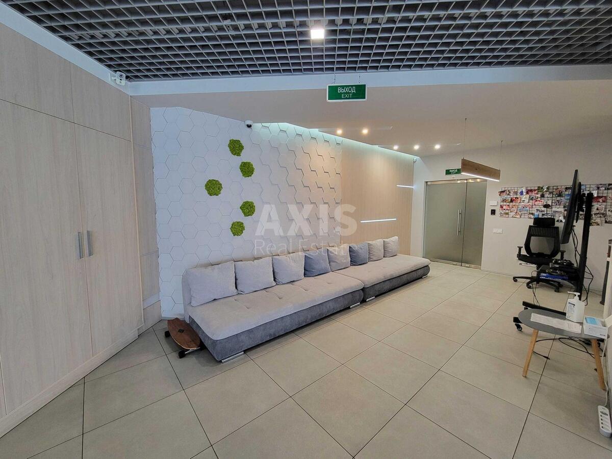 Office pr-t Golosii'vs'kyj 132, 290m2590932