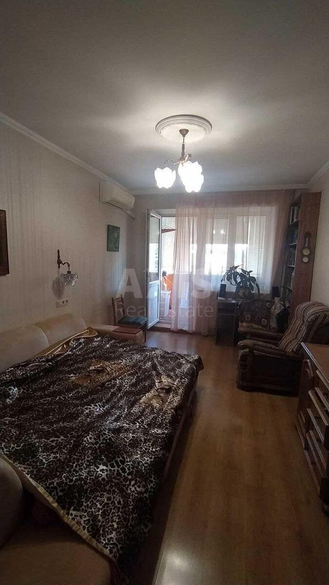 3к квартира ул. Шумского Юрия 102