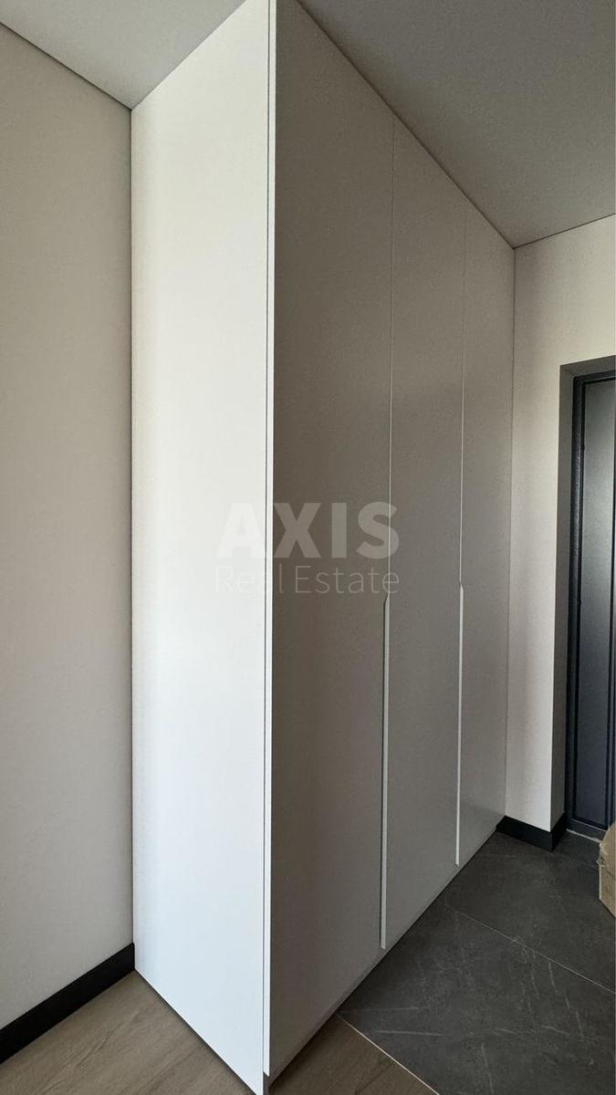 2k apartment nab. Dniprovs'ka 156