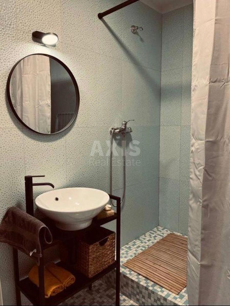 1k apartment vul. Lypkivs'kogo Vasylja Mytropolyta 318