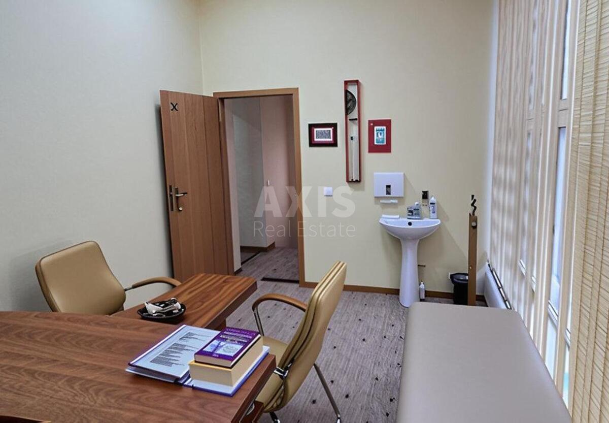 Office bul. Lesi Ukrai'nky 21А, 68m2595822
