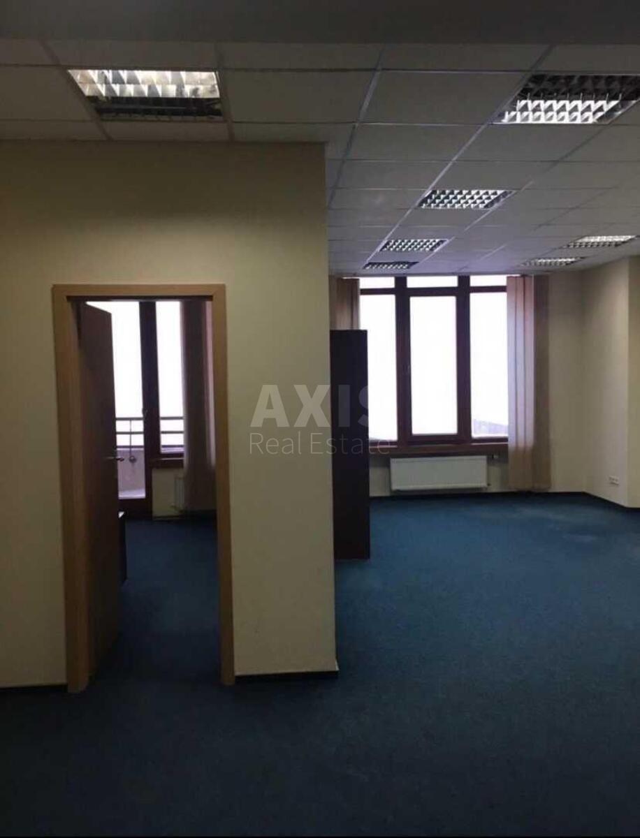 Office vul. Zhyljans'ka 59, 65m28