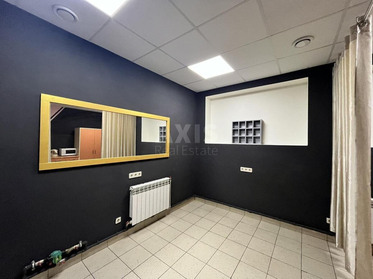 Объект торговли пр-т Героев Сталинграда 16Г, 45м27