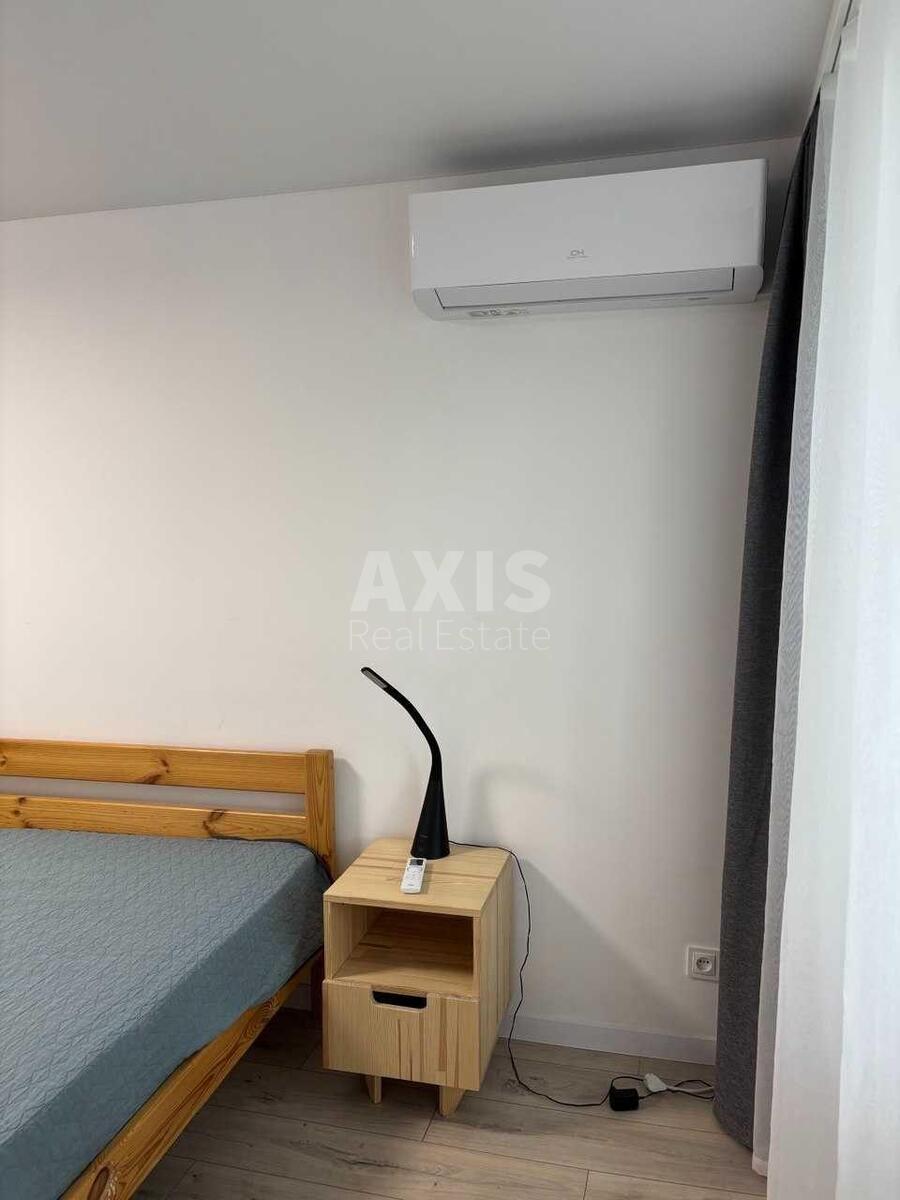 3k apartment prov. Mykil's'kyj 17601176