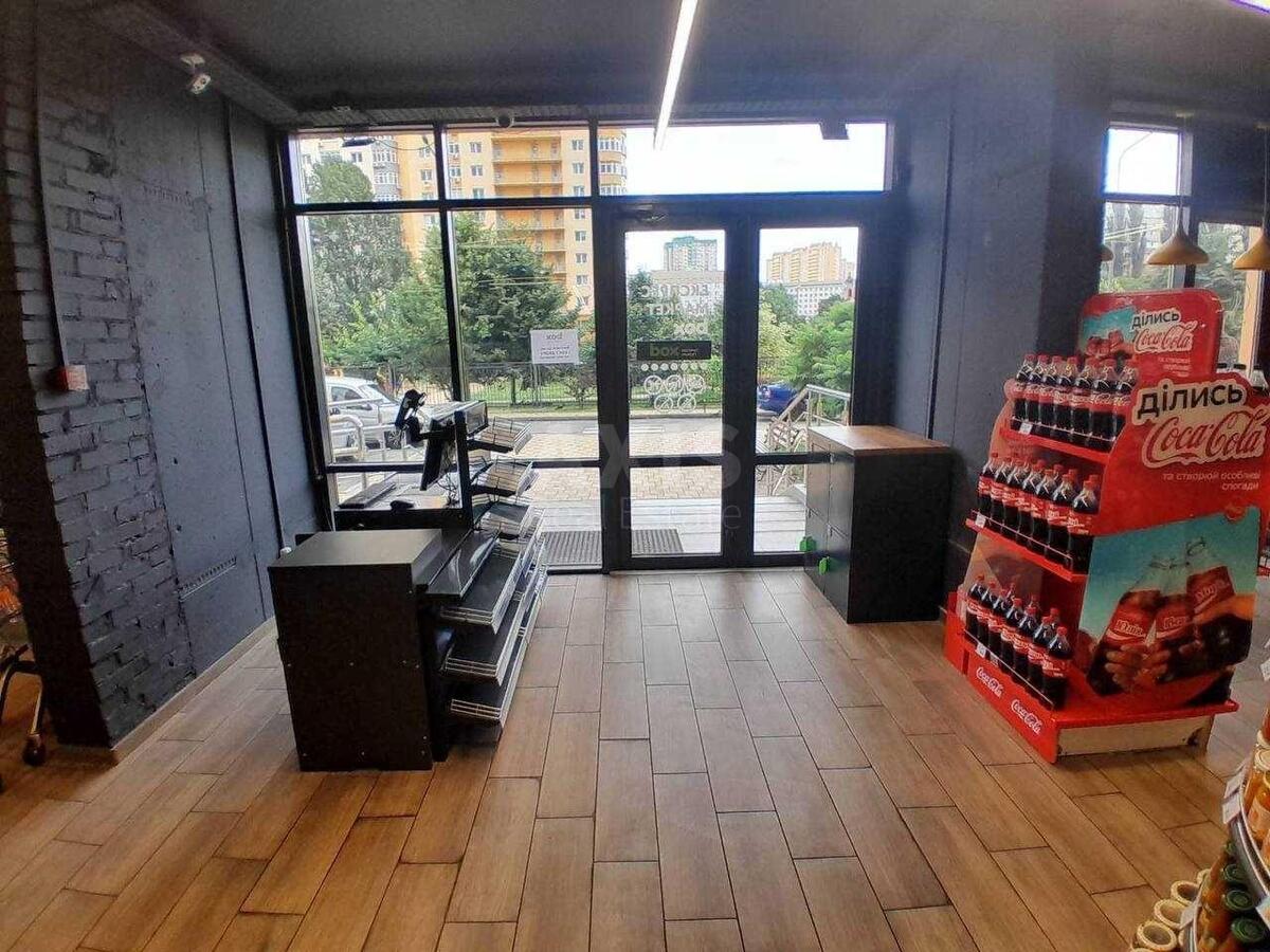 Trade object vul. Kondratjuka Jurija 5, 50m22