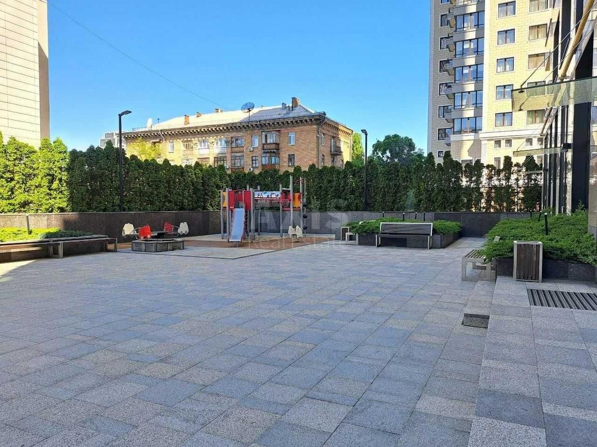 5k apartment vul. Fedorova Ivana 2А5