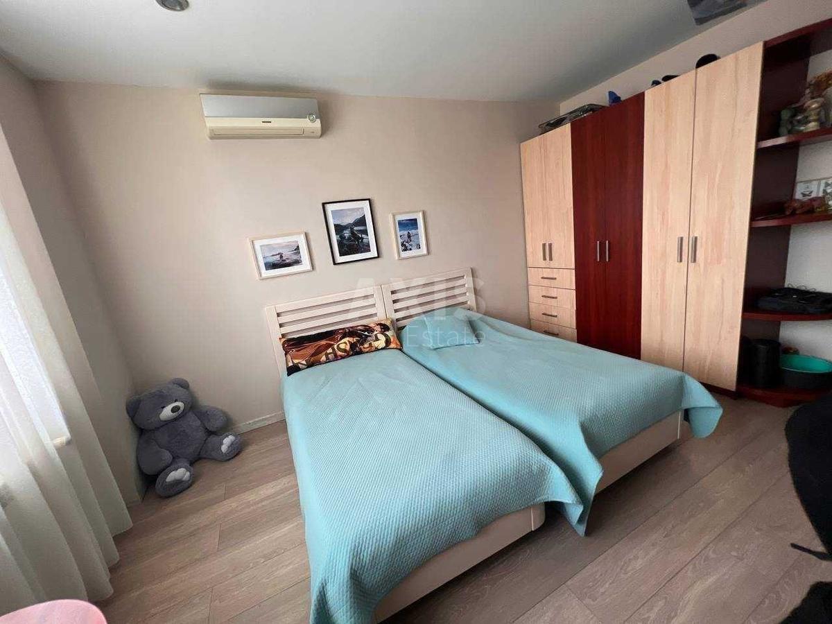 1k apartment pr-t Bazhana Mykoly 122