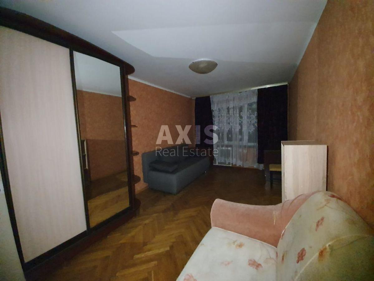 2k apartment vul. Zodchyh 302