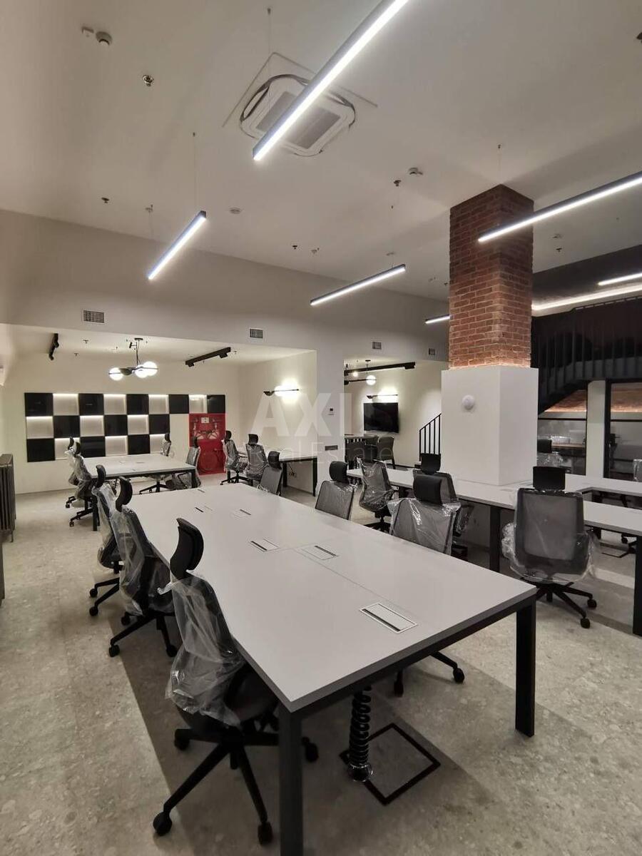 Office vul. Antonovycha 44, 150m2569021
