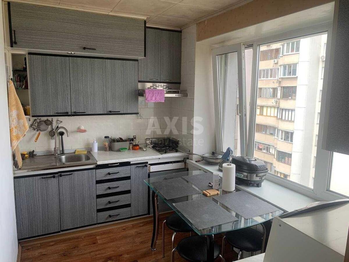 3k apartment vul. Budivel'nykiv 27А