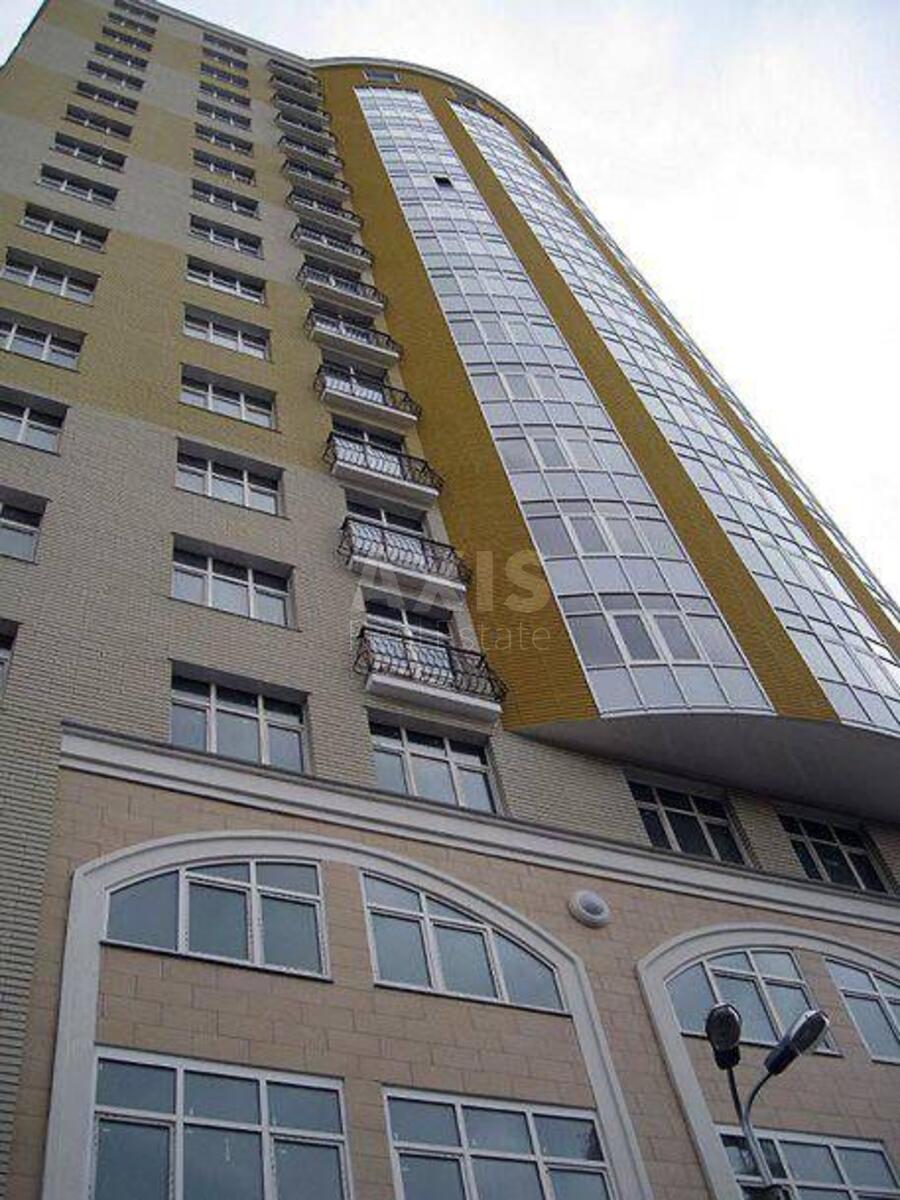 Service object vul. Antonovycha 72, 880m2606201