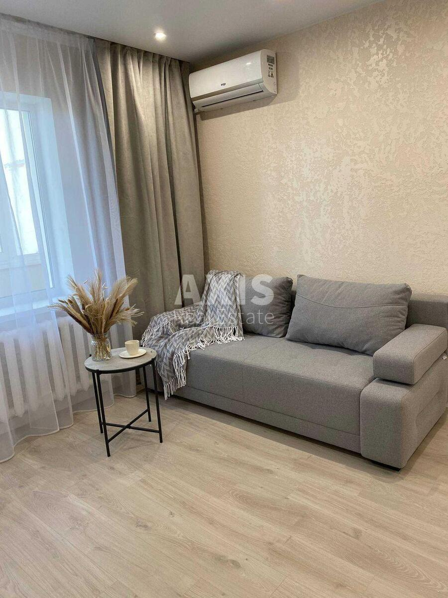 1k apartment vul. Levka Lukyanenka 2606824