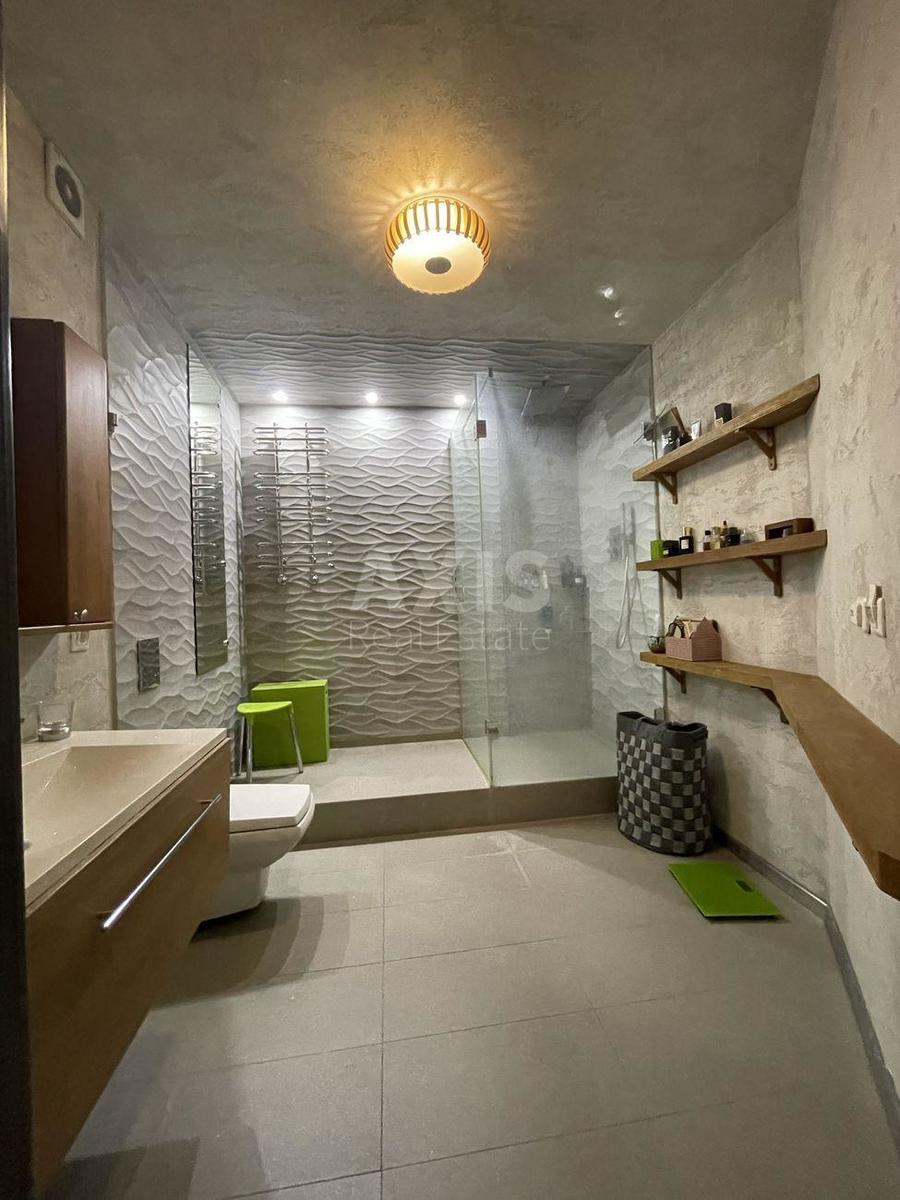1k apartment pr-t Lobanovs'kogo 45