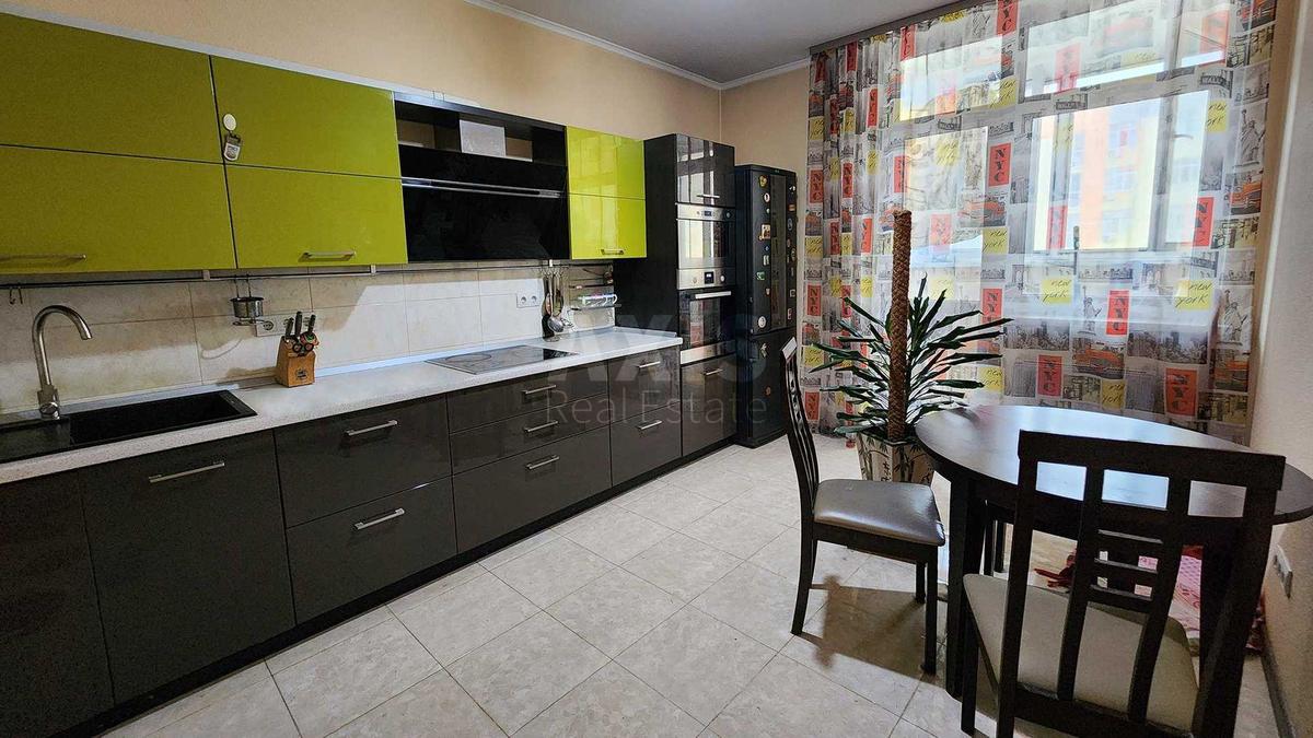 1k apartment vul. Bogatyrs'ka 6А