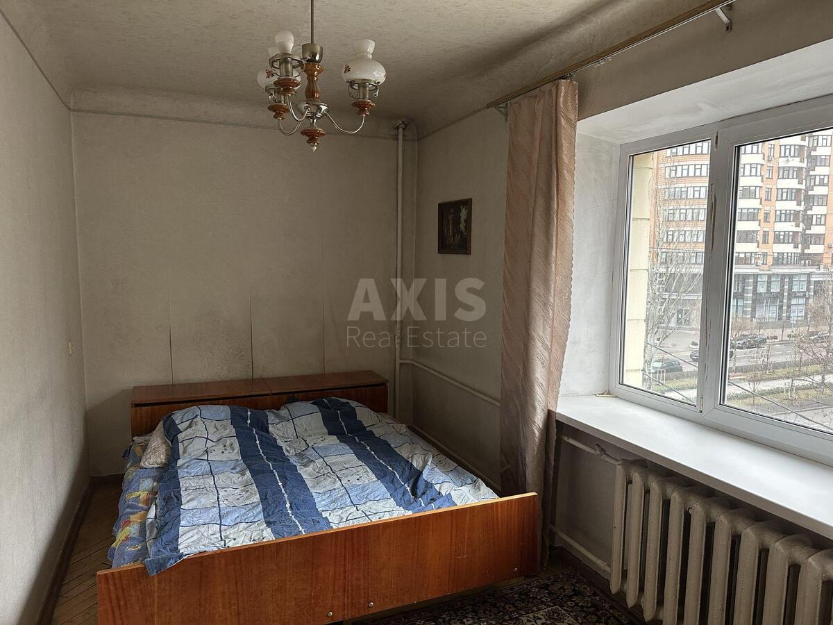 2k apartment uzv. Pechers'kyj 8