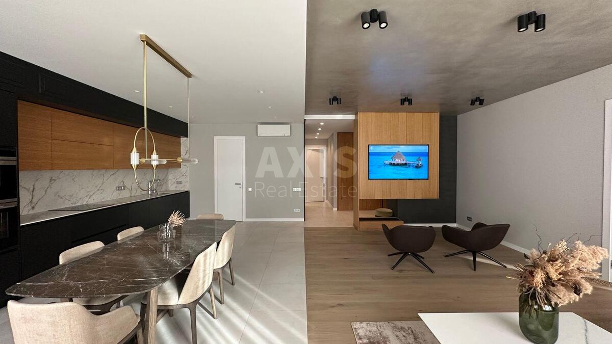 4k apartment vul. Saperne Pole 38