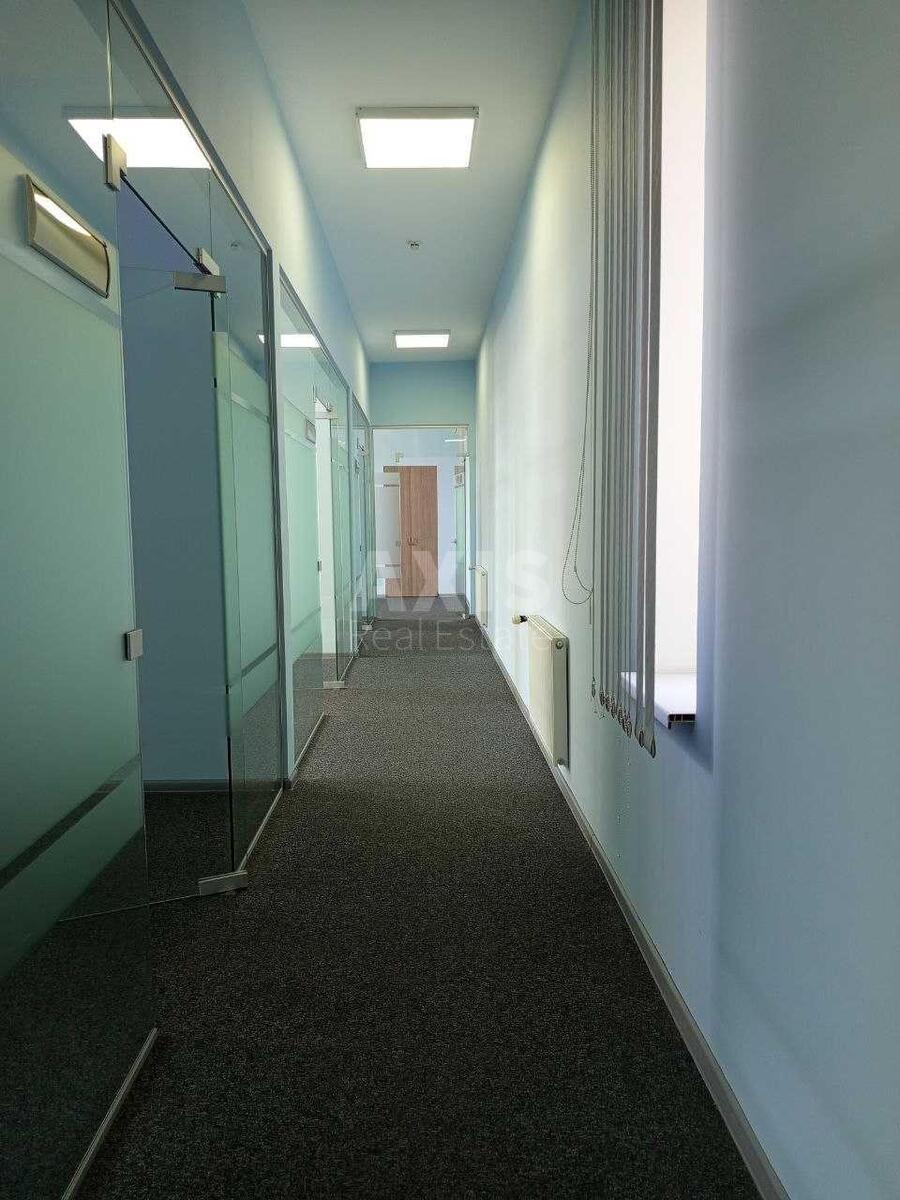 Office prov. Muzejnyj 4, 275m2574347