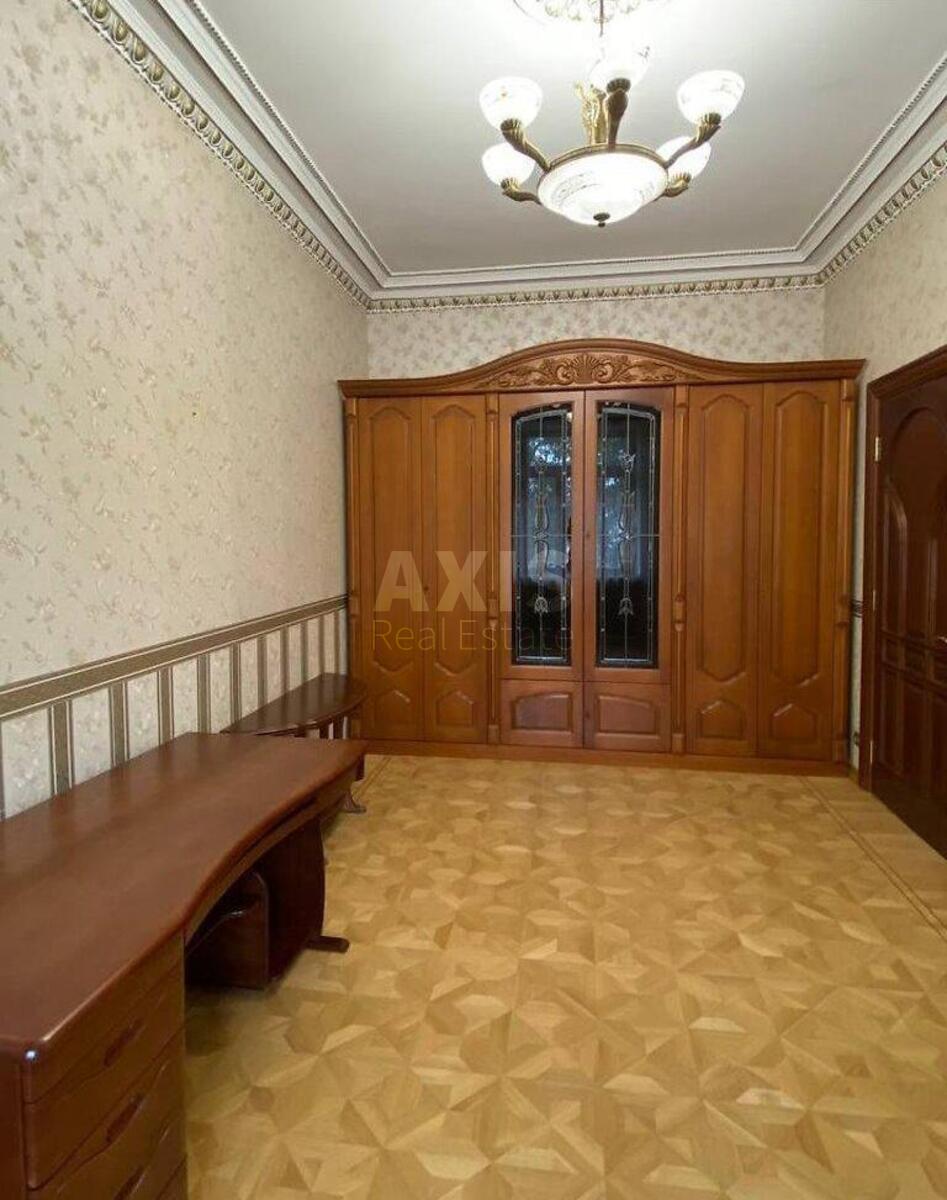 3к квартира ул. Заньковецкой 82