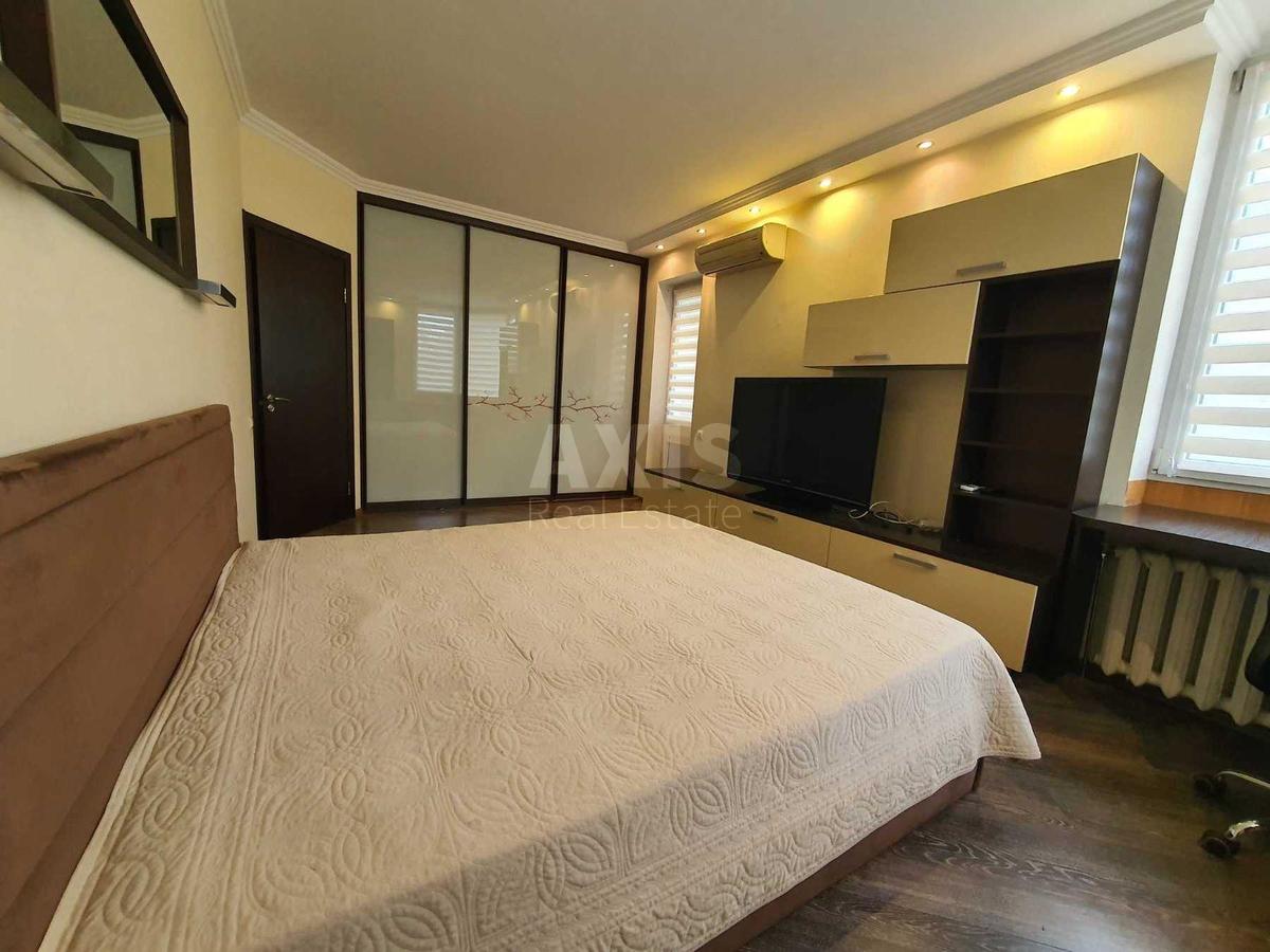 2k apartment pr-t Bazhana Mykoly 1М420656