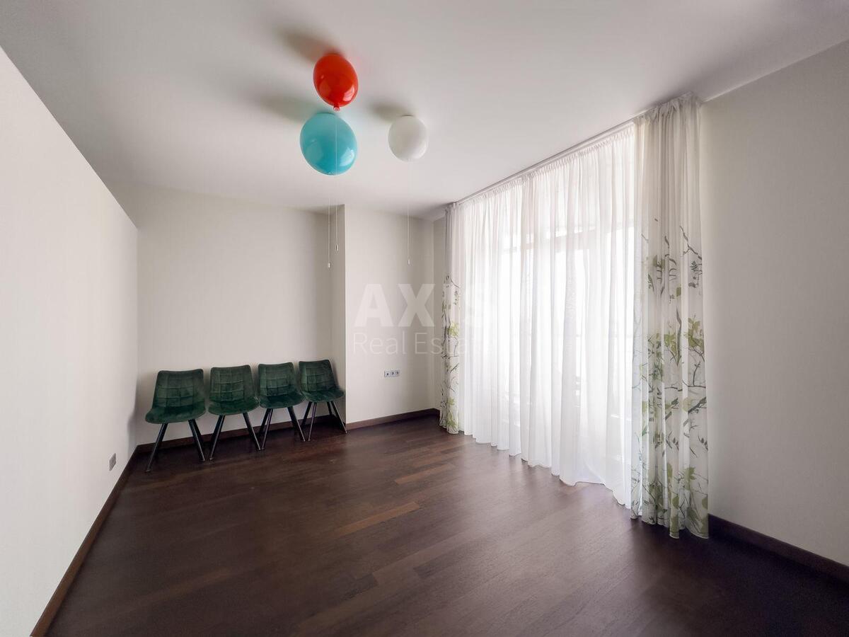 4k apartment vul. Okipnoi' Rai'sy 184