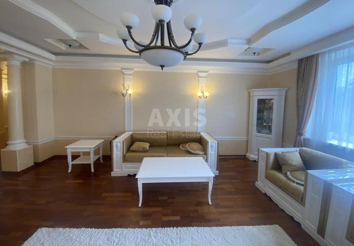 3k apartment vul. Vyshgorods'ka 45/25