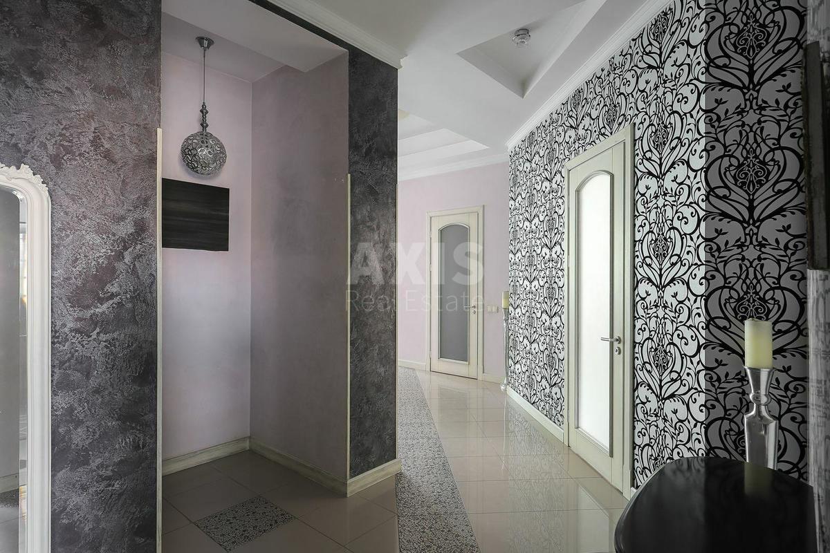 3k apartment vul. Vozdvyzhens'ka 408