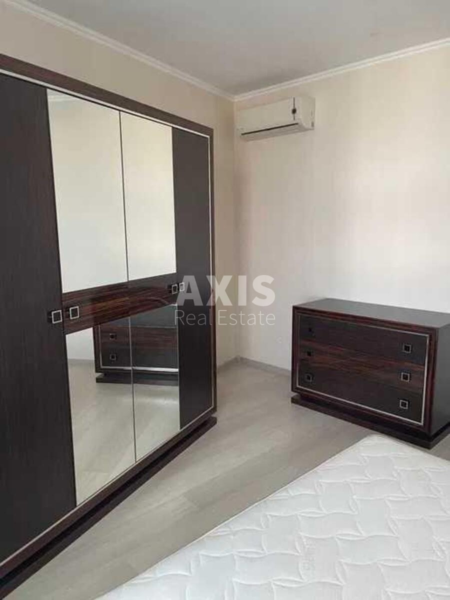 2k apartment vul. Dilova 2б8