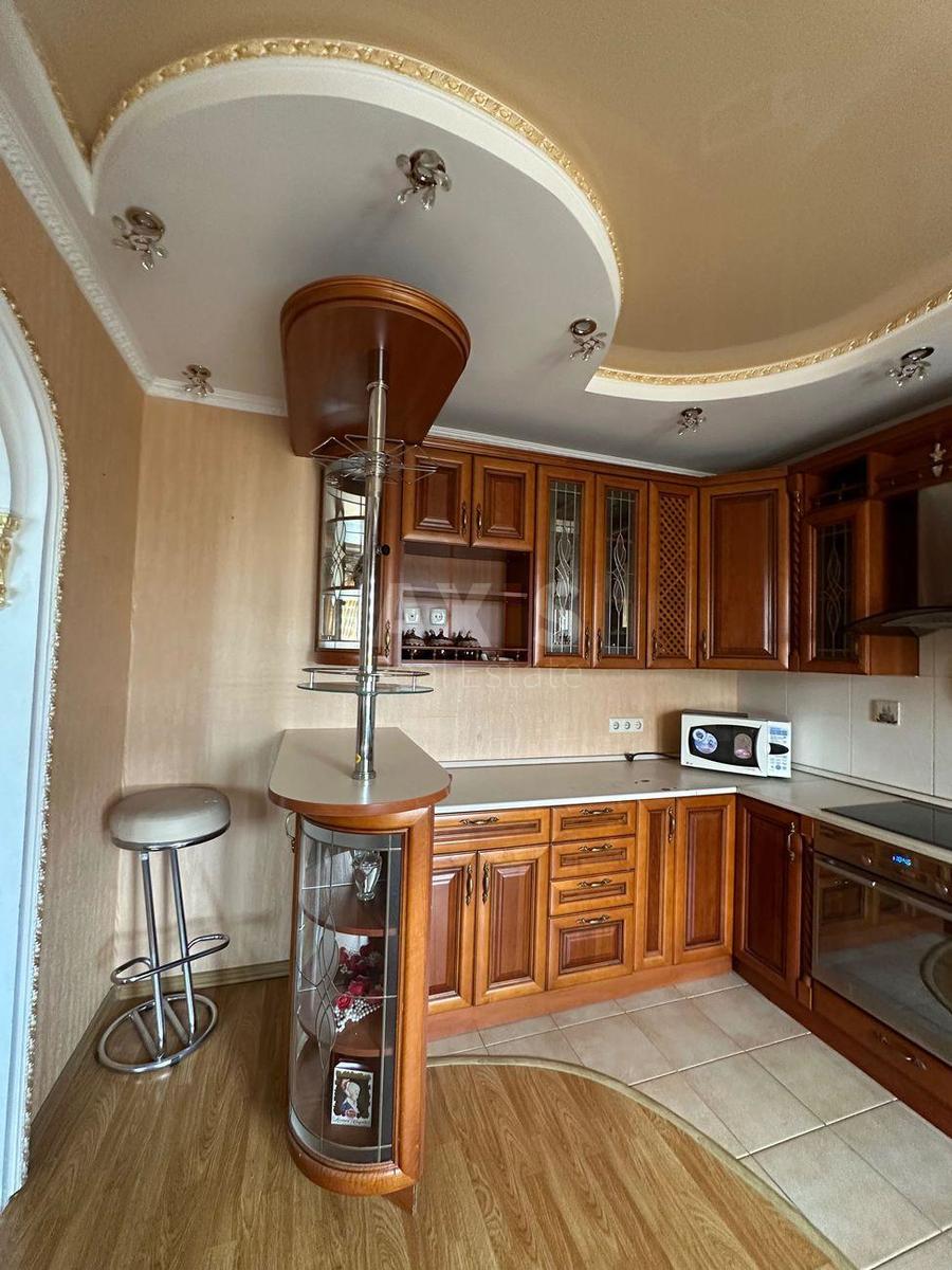 3k apartment vul. Jablons'koi' Tetjany 60