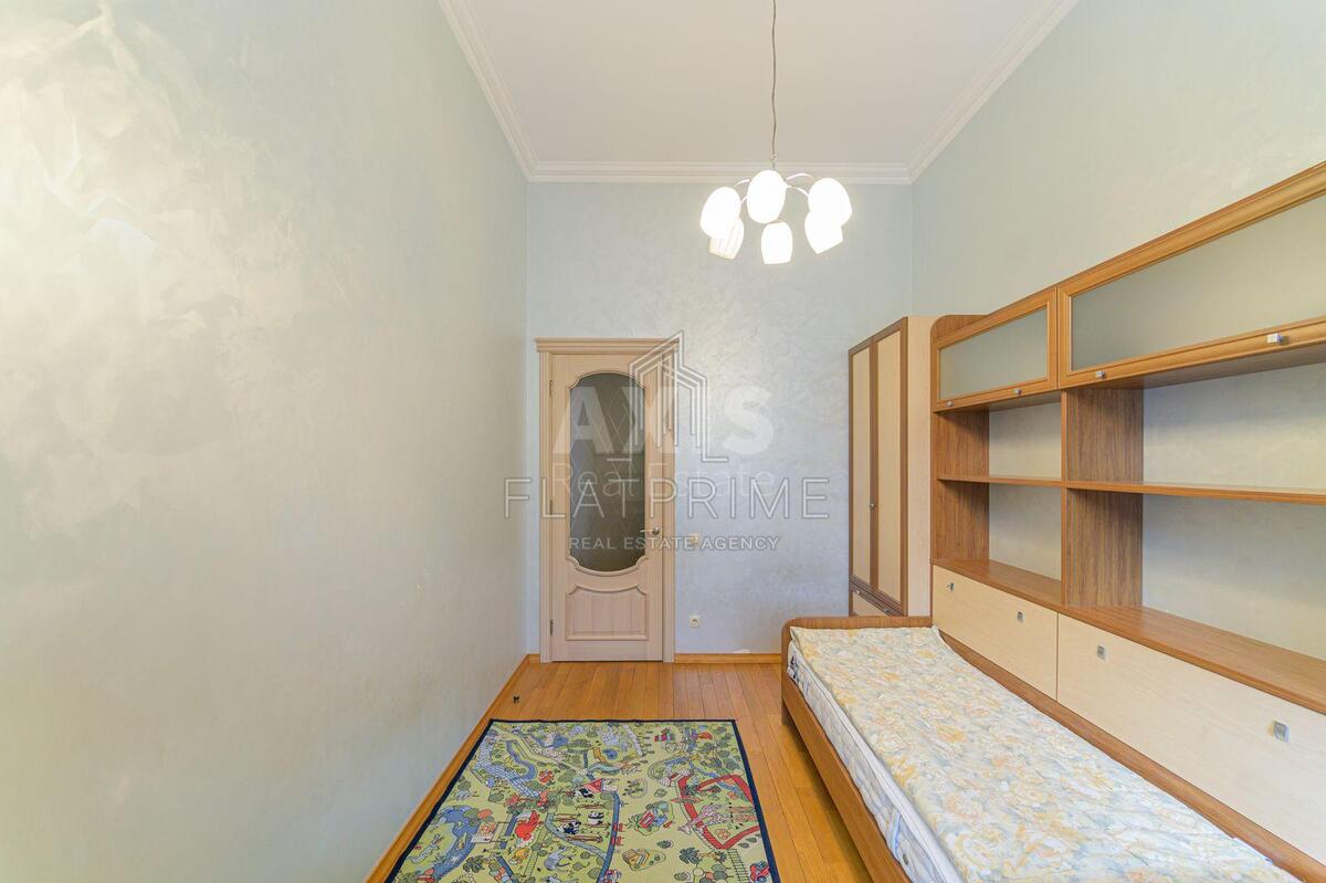 3k apartment vul. Pushkins'ka 8Б4