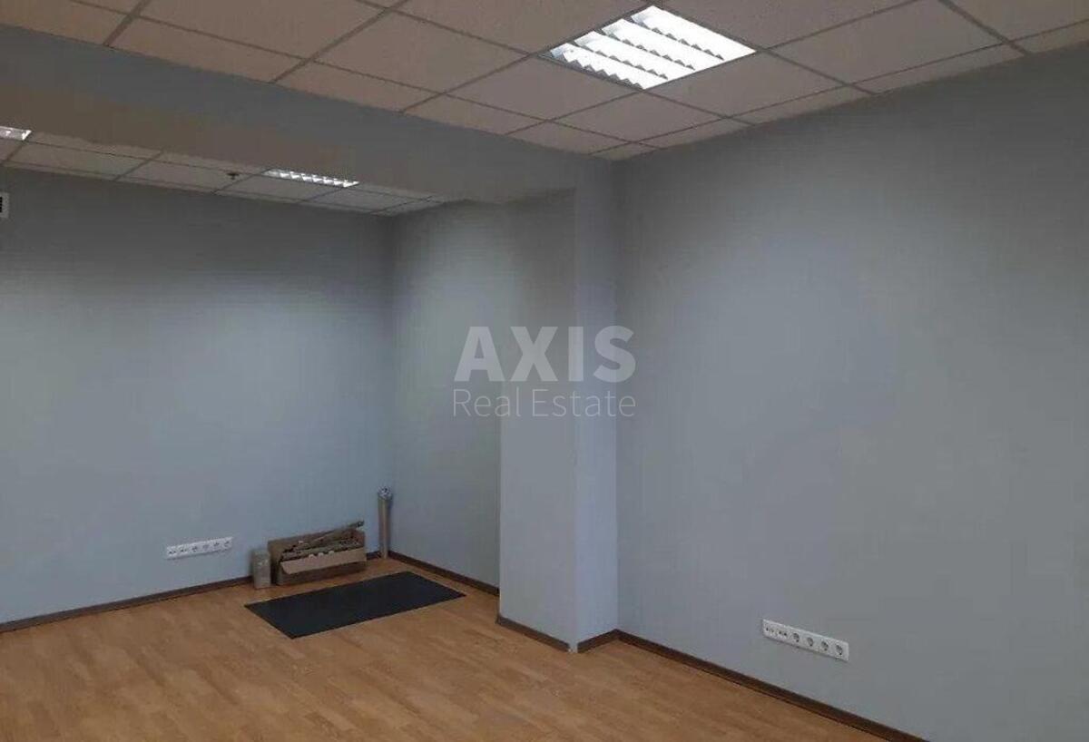 Office vul. Antonovycha 172, 48m22