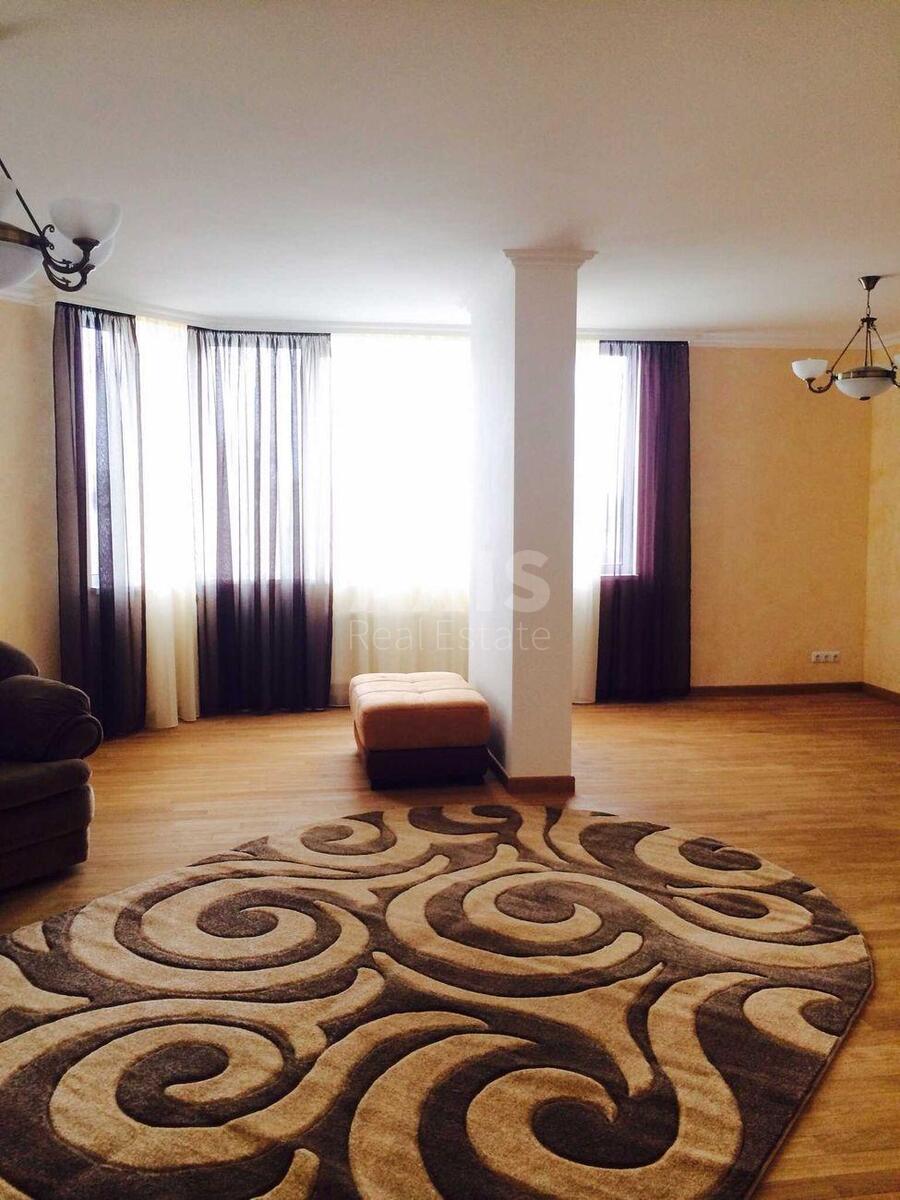 3k apartment vul. Vil'jamsa Akademika 3/73