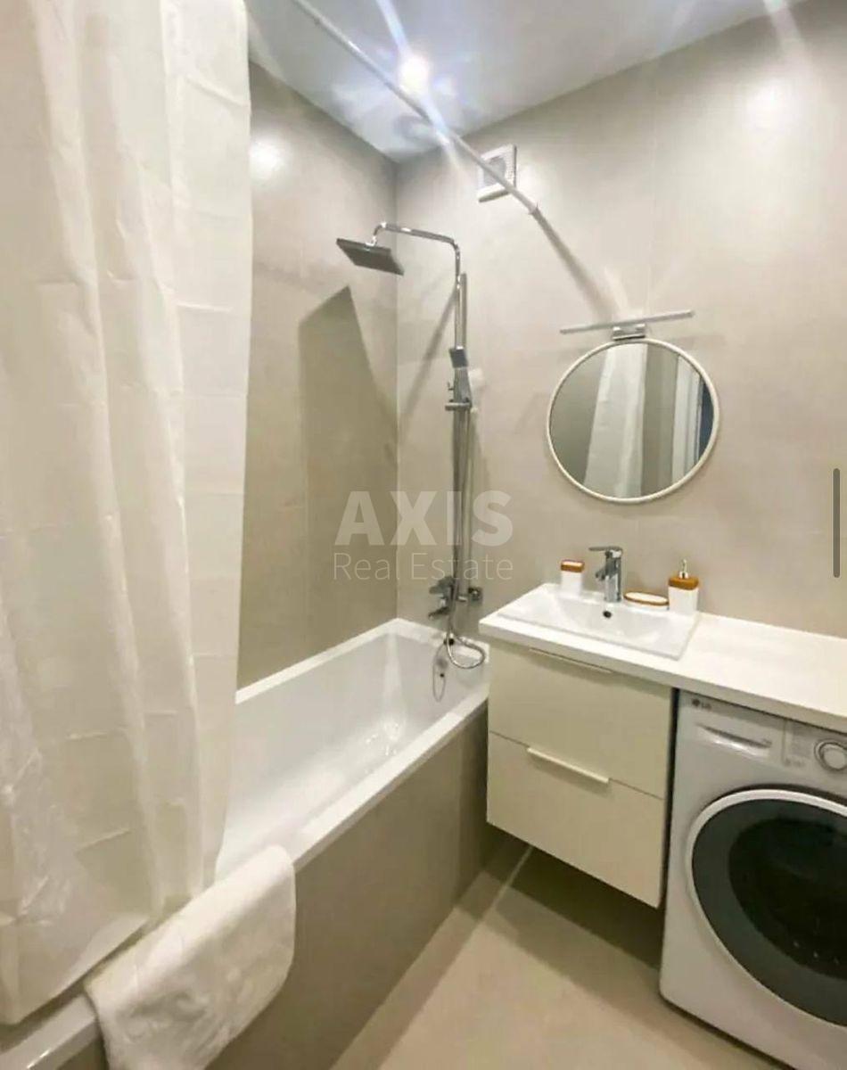 1к квартира ул. Жилянская 598