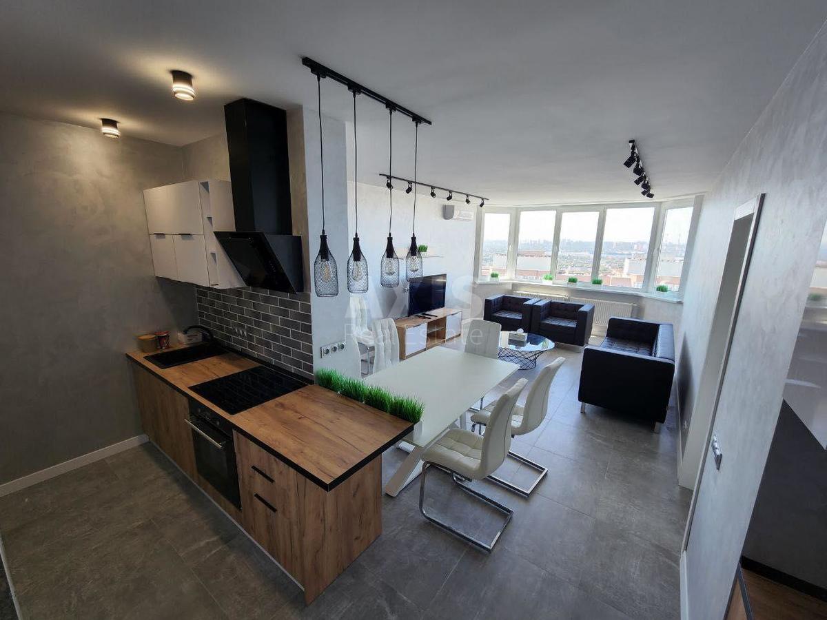 3k apartment vul. Zaval'na 10Г