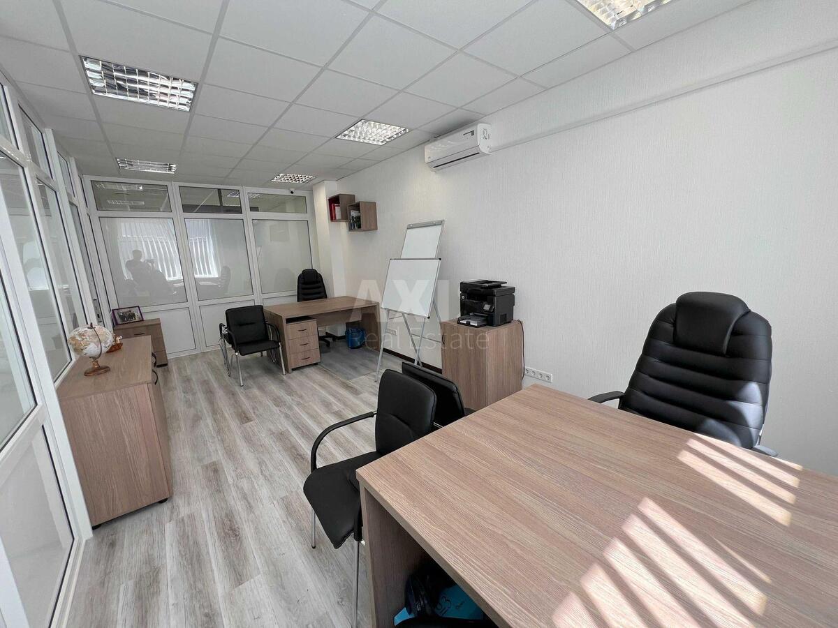 Офис ул. Окипной Раисы 4Б, 84м2572300