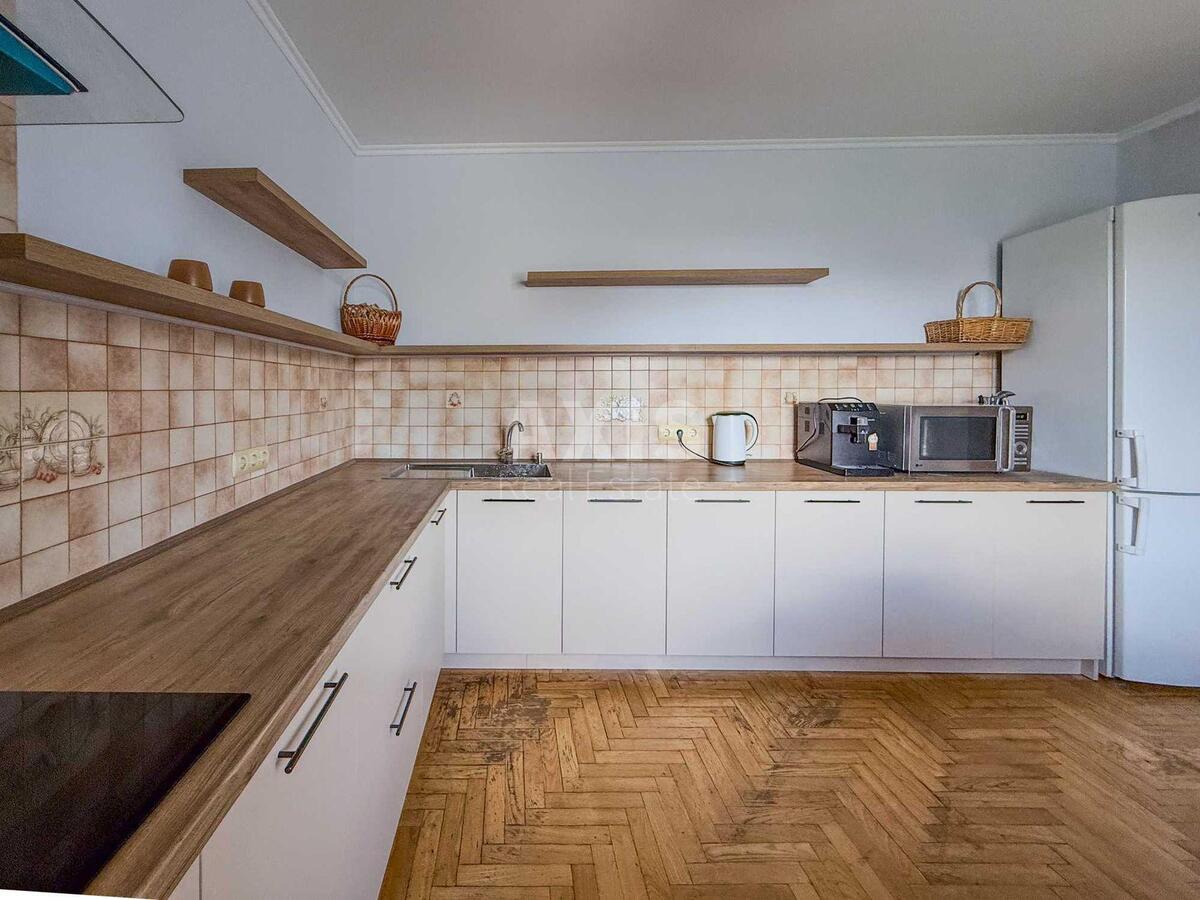 5k apartment vul. Turivs'ka 52/5857268
