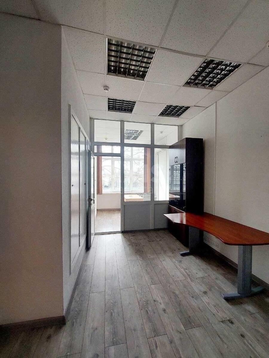 Офис ул. Кутузова 18/7, 57м20