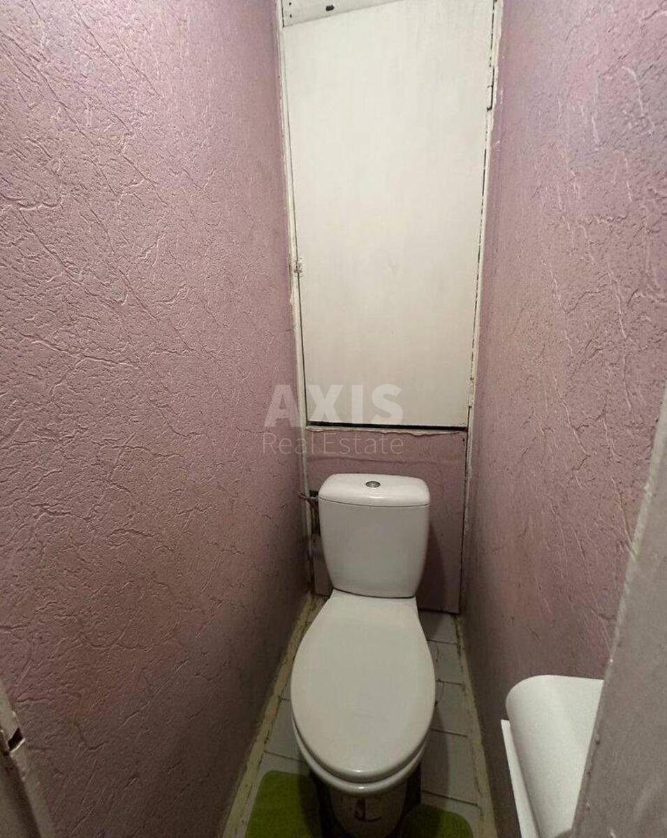 3k apartment vul. Skrypnyka Mykoly 96
