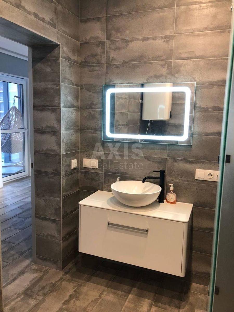 3k apartment vul. Zarichna 11