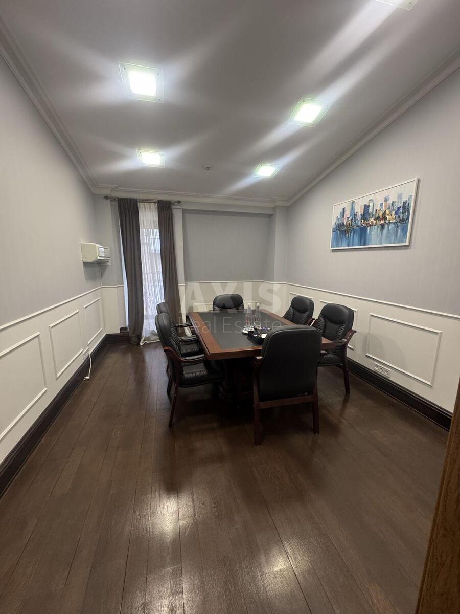 Офис ул. Жилянская 72А, 755м26348311