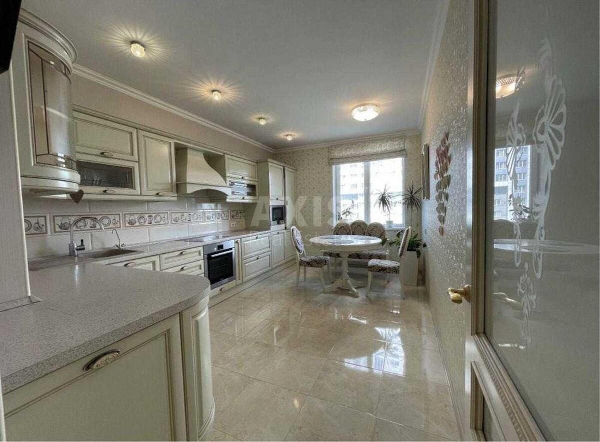 3k apartment nab. Dniprovs'ka 1628730