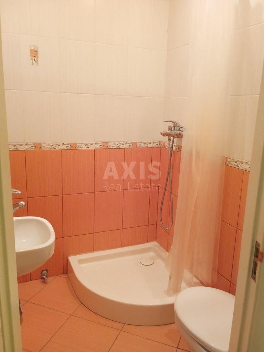 1k apartment vul. Pyrogovs'kogo Oleksandra 45