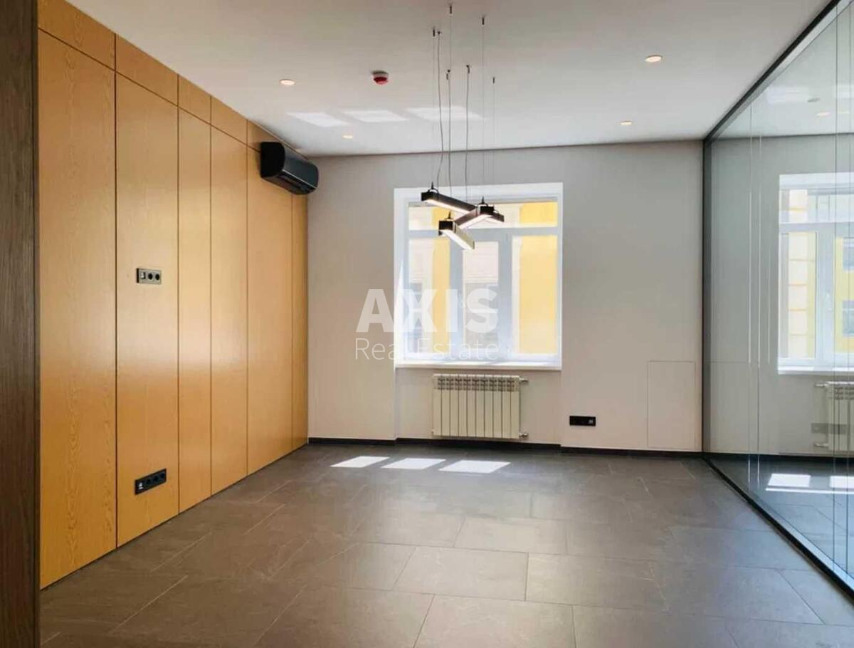 Office prov. Yevhena Hutsala 3, 230m2602675