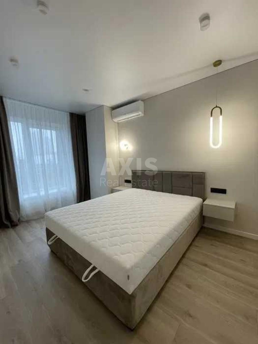 2к квартира ул. Антоновича 1092