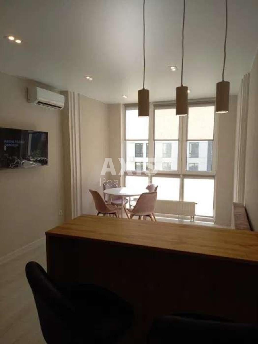 1k apartment vul. Saljutna 10