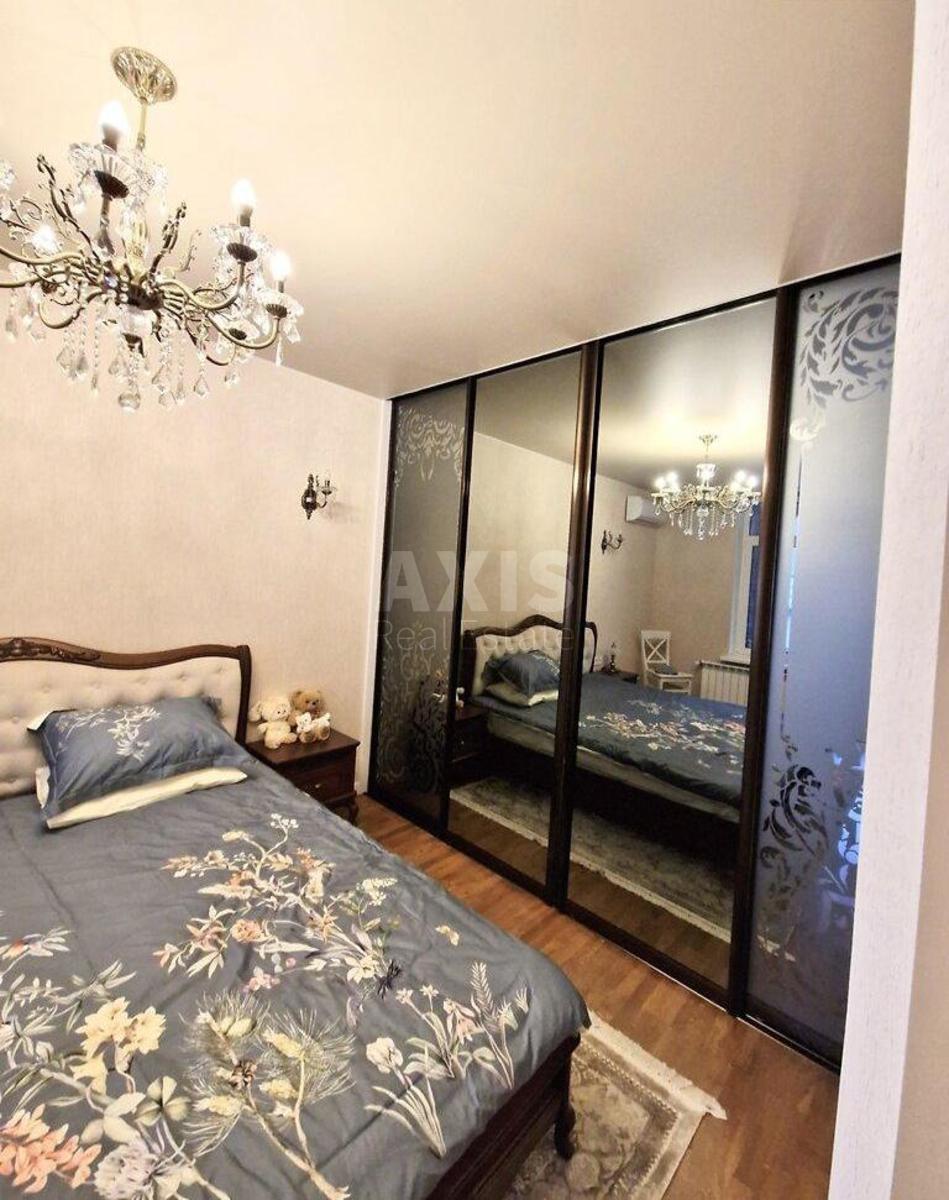 2k apartment vul. Dragomanova 101